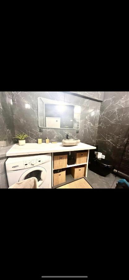 T2 Face A La Mer Avenue De La Californie Apartment Nice